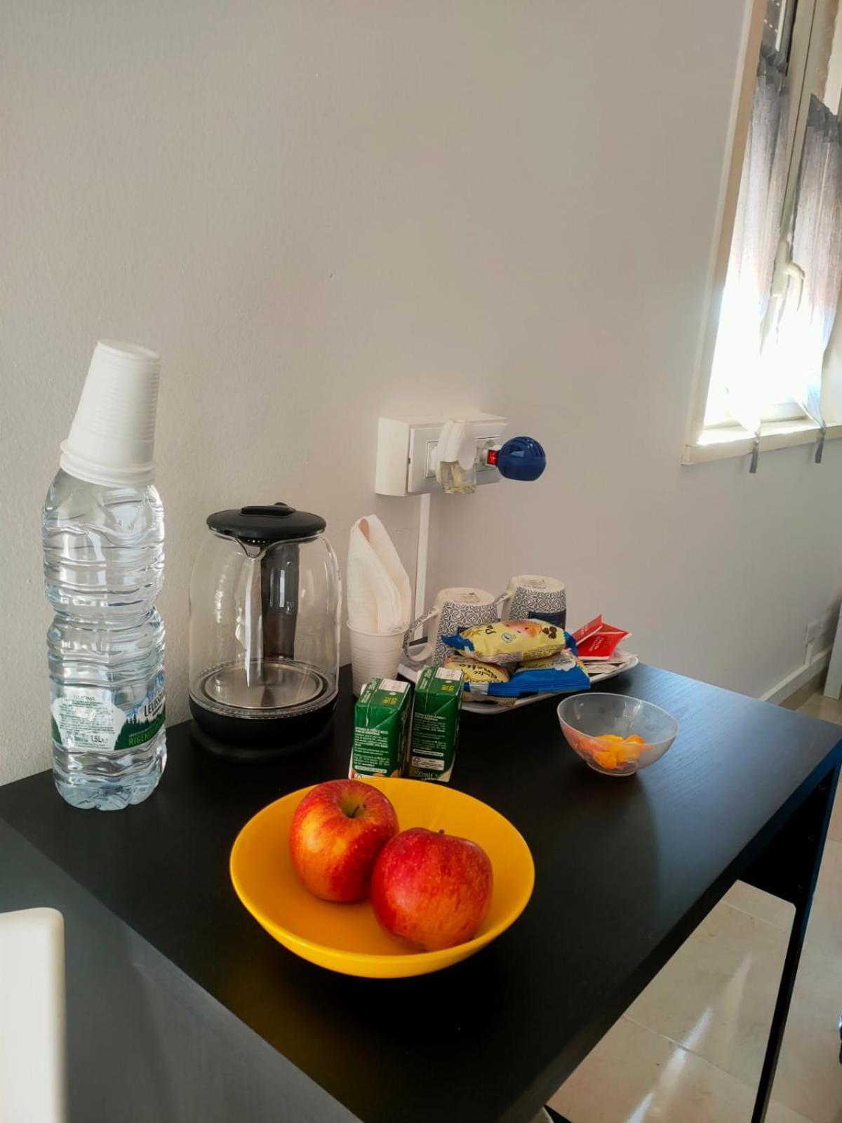 Bed And Fly Aeroporto Catania Reception H24 Bed & Breakfast Luaran gambar