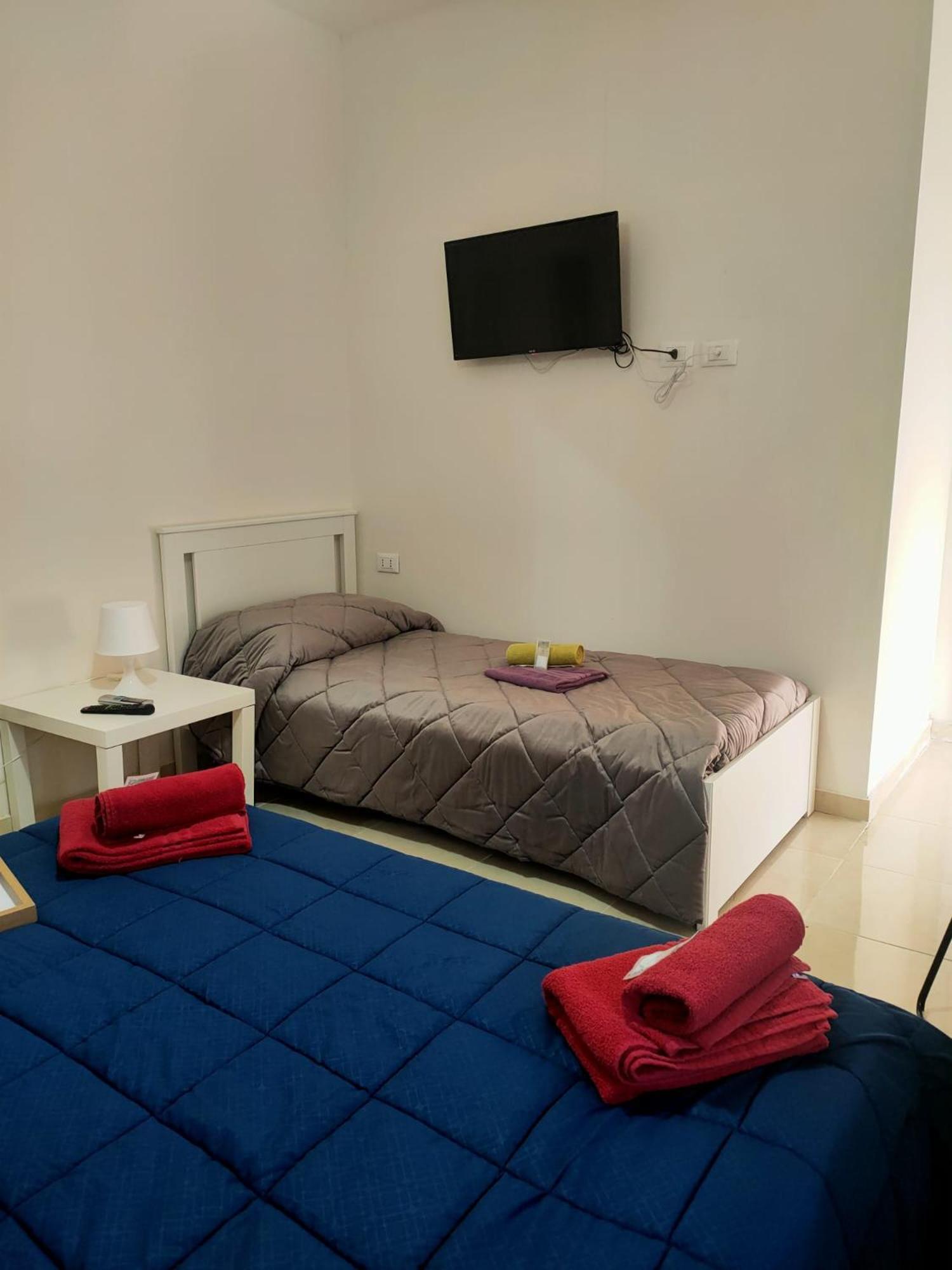 Bed And Fly Aeroporto Catania Reception H24 Bed & Breakfast Luaran gambar